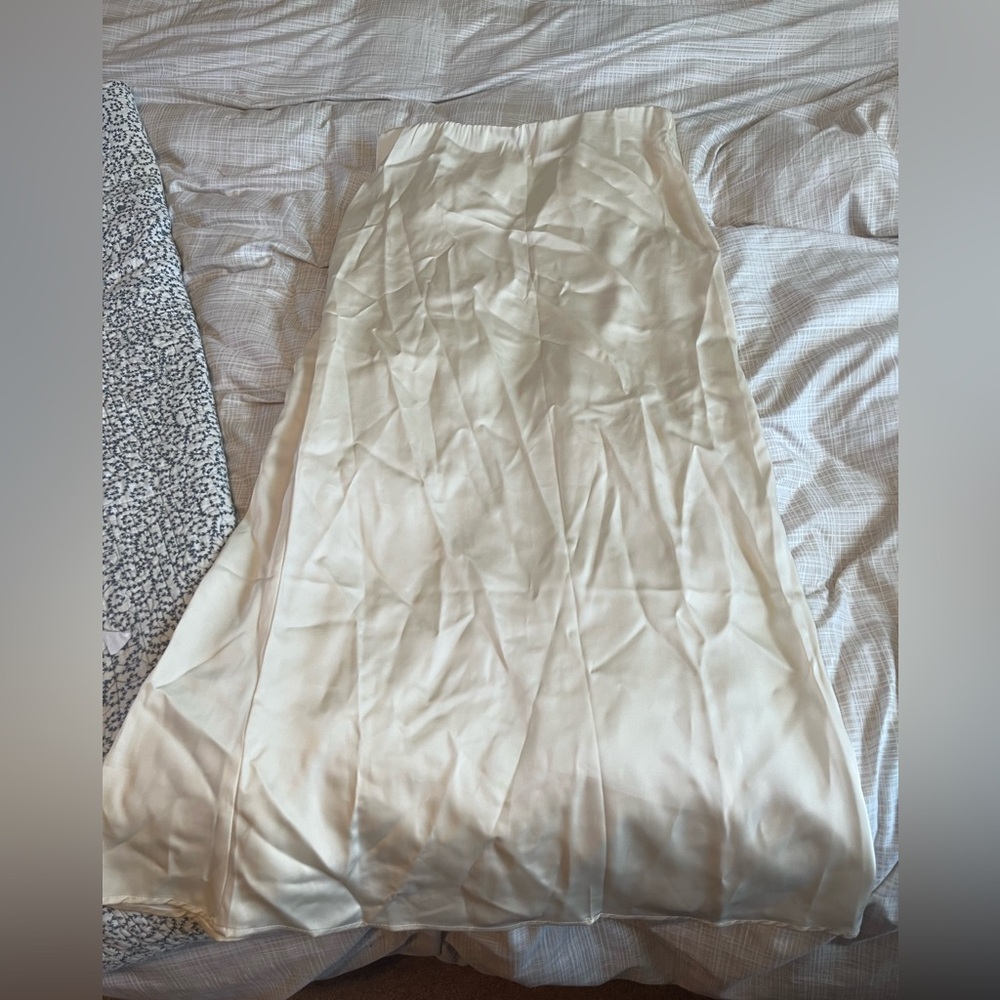 Elegant Cream Satin Skirt